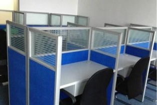 大連廠家銷售辦公桌椅,培訓(xùn)桌,會(huì)議桌,工位桌